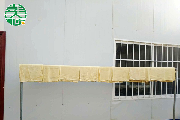 周口項城客戶制作的豆腐皮產品