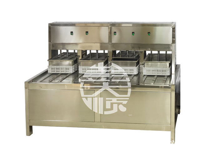 最新款四壓機(jī)